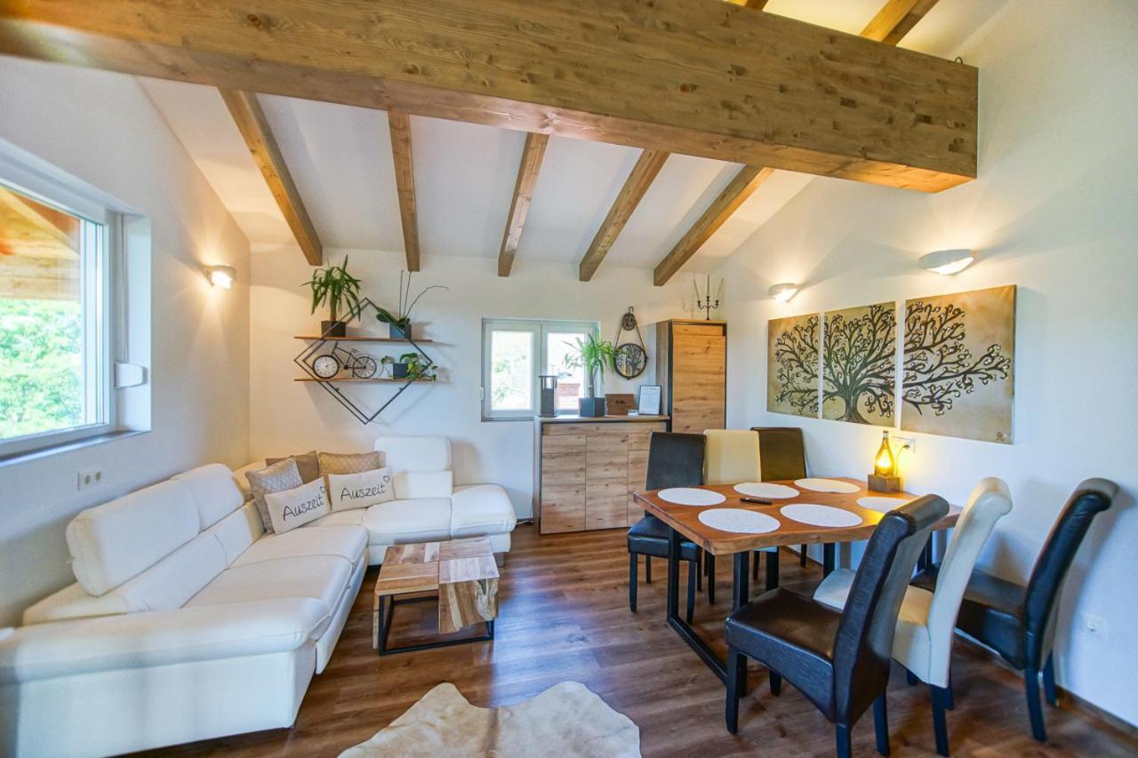דירות לאובן Auszeit Steiraland Penthouse 9 Mit Grossen Balkon Und Parkplatz מראה חיצוני תמונה